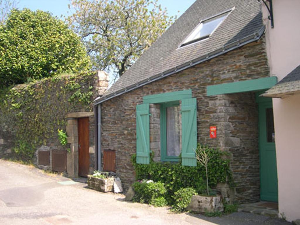 Les Locations Du Puits Bed & Breakfast Rochefort-en-Terre Room photo